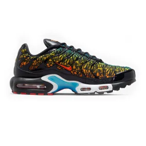 Air Max Plus 'Brixton Graffiti' (2022) synthetic leather shoe feature Seamless Uppers