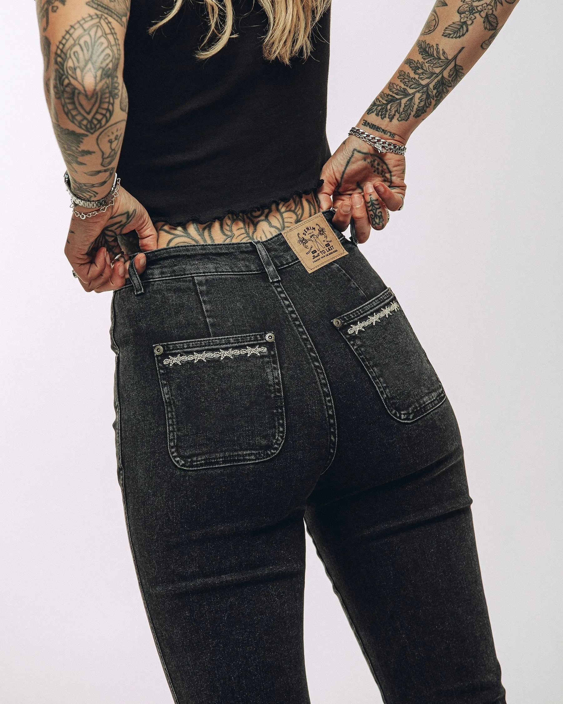 Jett Kickflare Jean - Washed Black AdjustableTabs