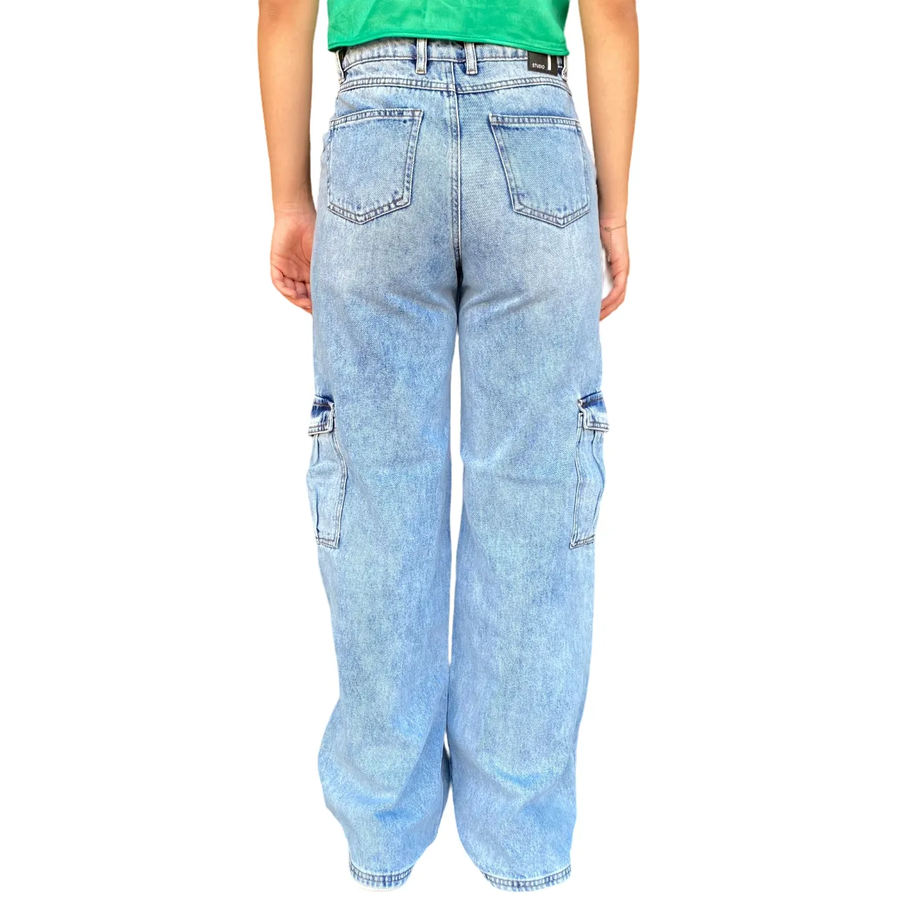 Fashion friendly XT Studio pantalone in jeans largo con tasconi e rotture Flare blu chiaro