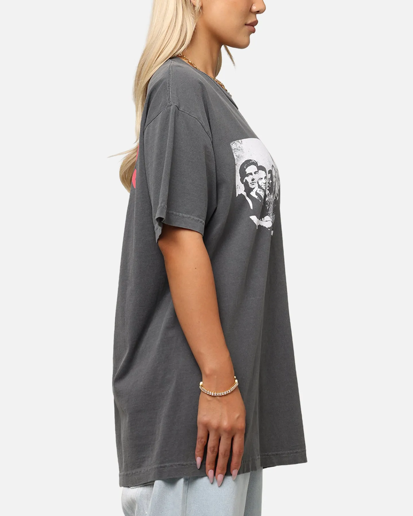 Casual Style Easy-Going Style The Sopranos Post Established 1999 Vintage T-Shirt Faded Black