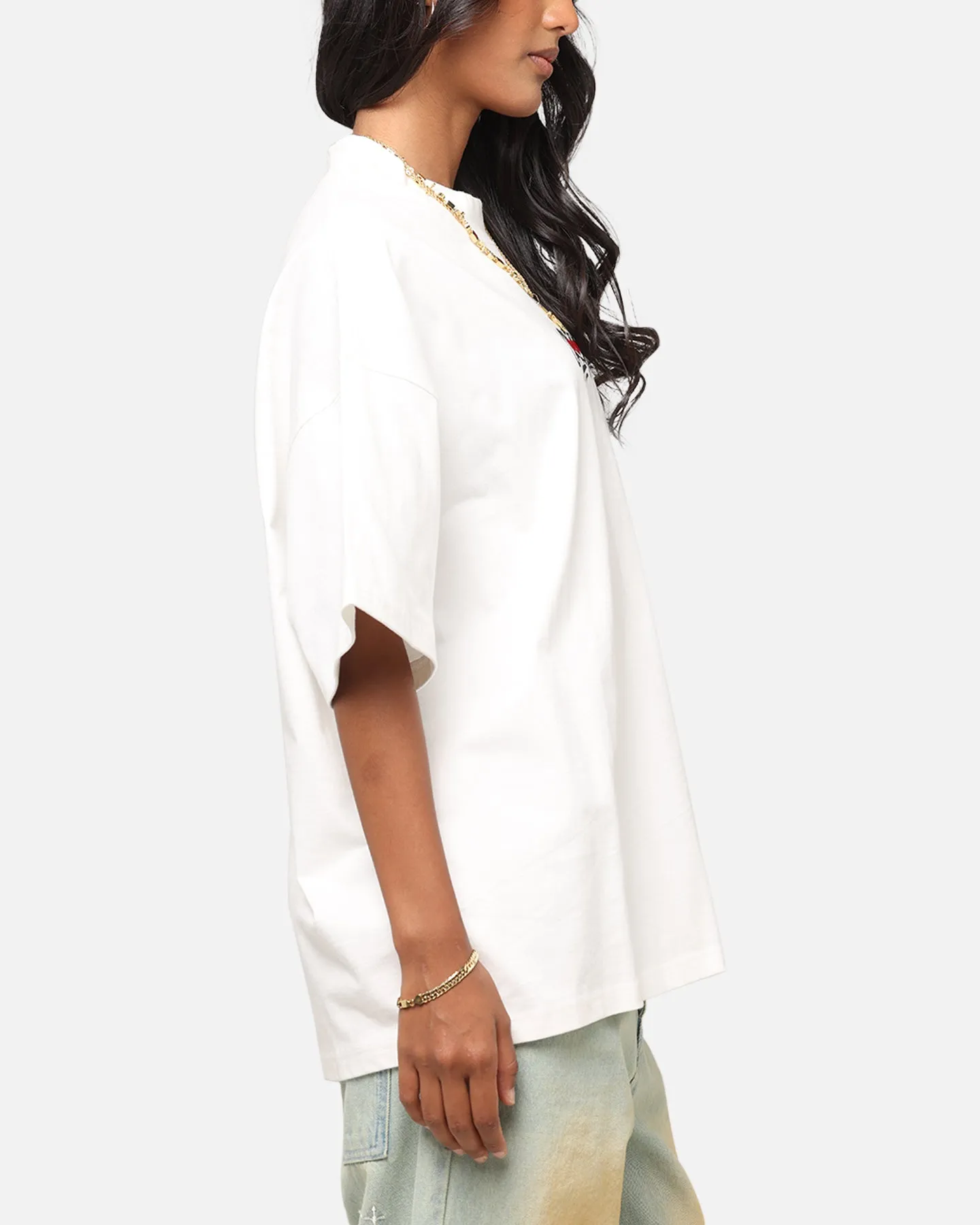 Everyday Wearable Carre Romance T-Shirt Off White